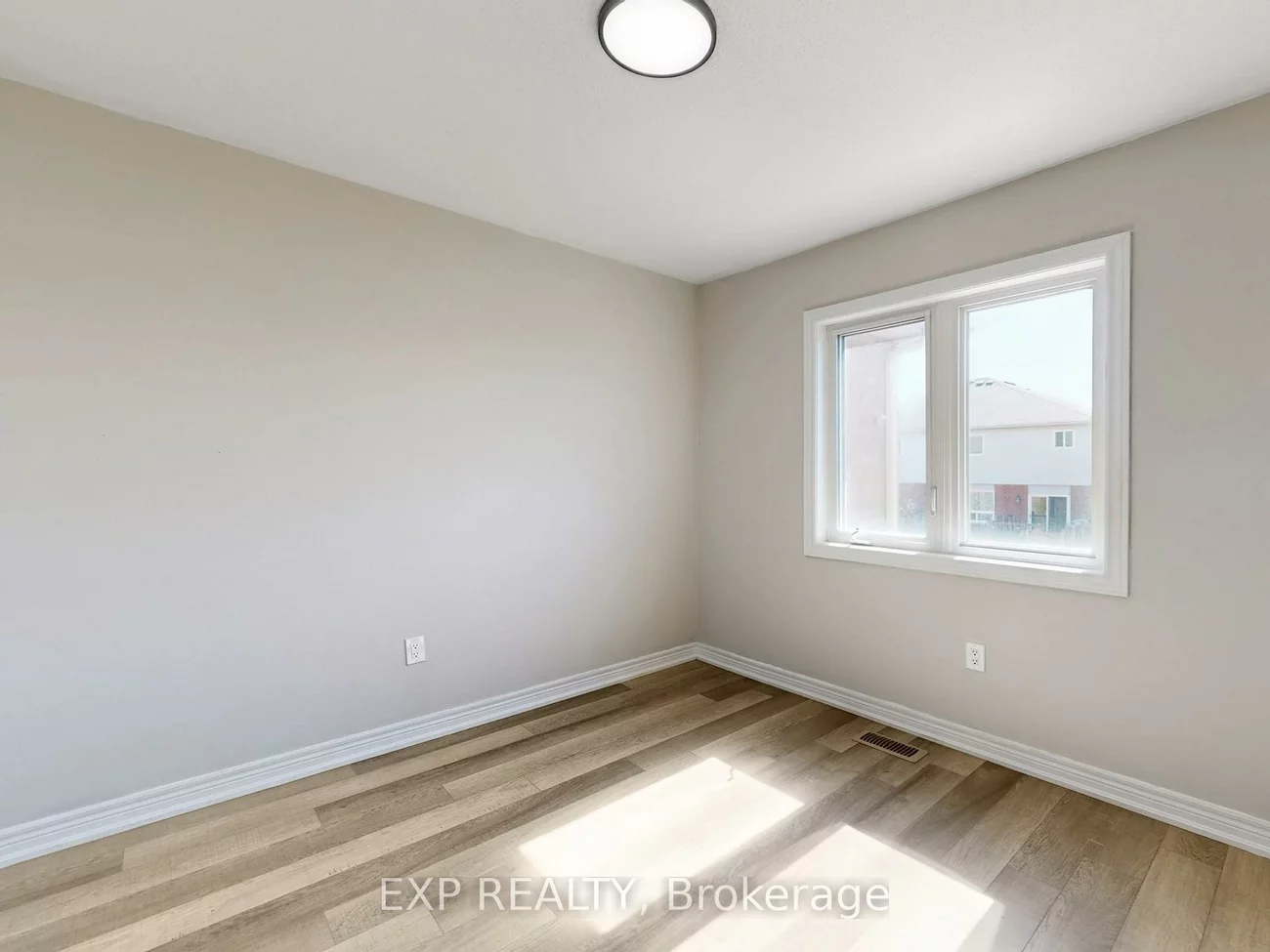 9, Matthewson, Bradford, Bradford West Gwillimbury