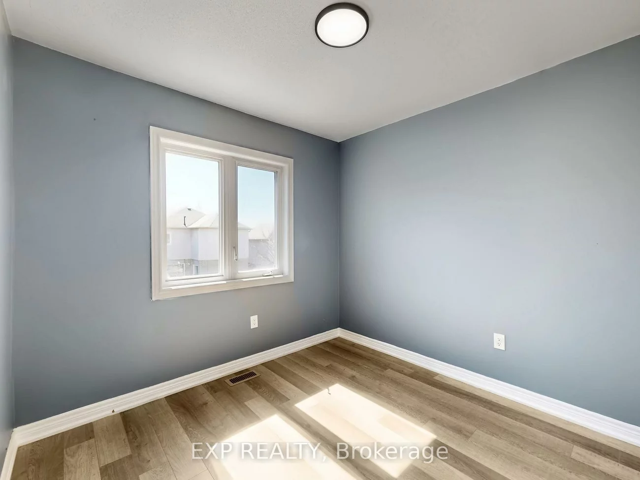 9, Matthewson, Bradford, Bradford West Gwillimbury