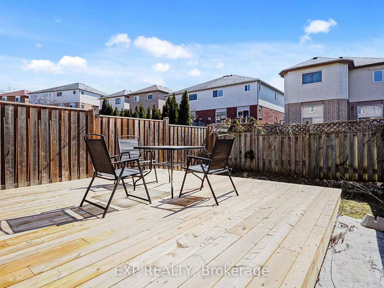 9, Matthewson, Bradford, Bradford West Gwillimbury