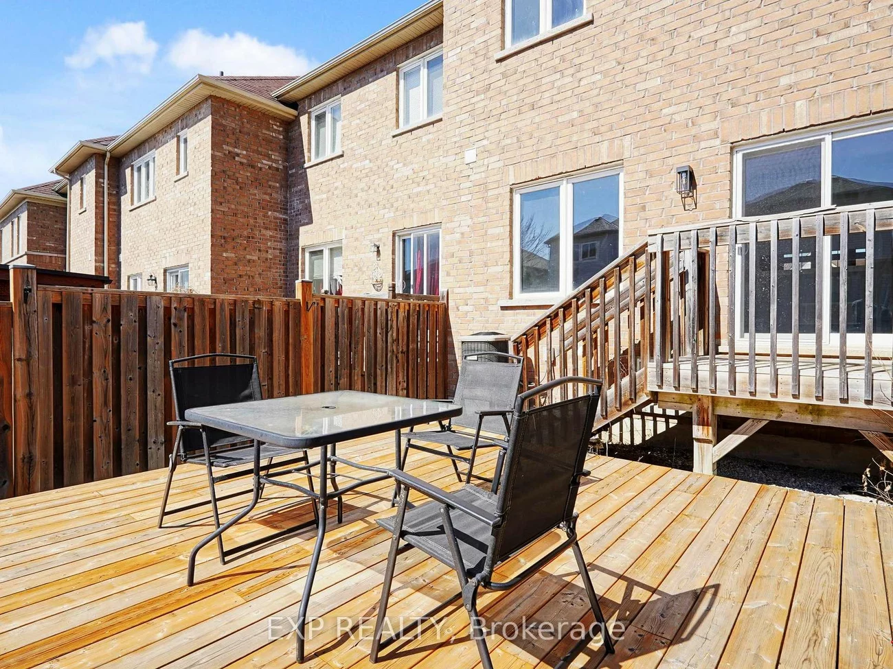 9, Matthewson, Bradford, Bradford West Gwillimbury