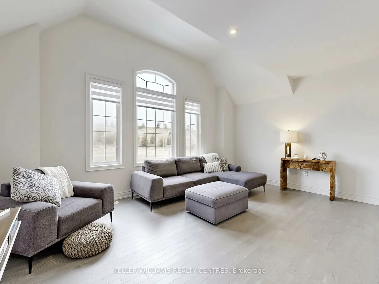 833, Langford, Bradford, Bradford West Gwillimbury