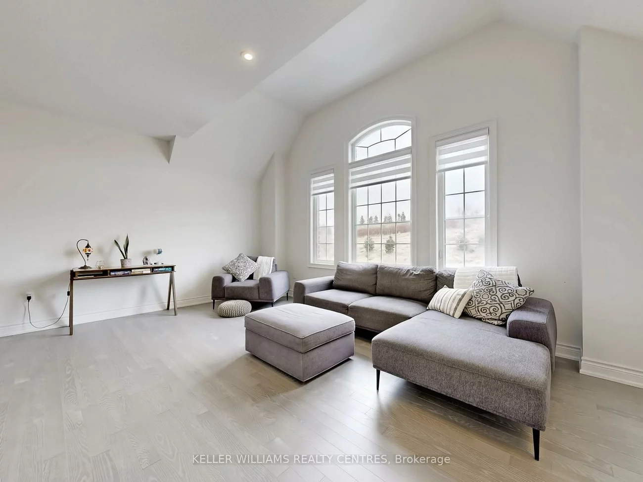 833, Langford, Bradford, Bradford West Gwillimbury