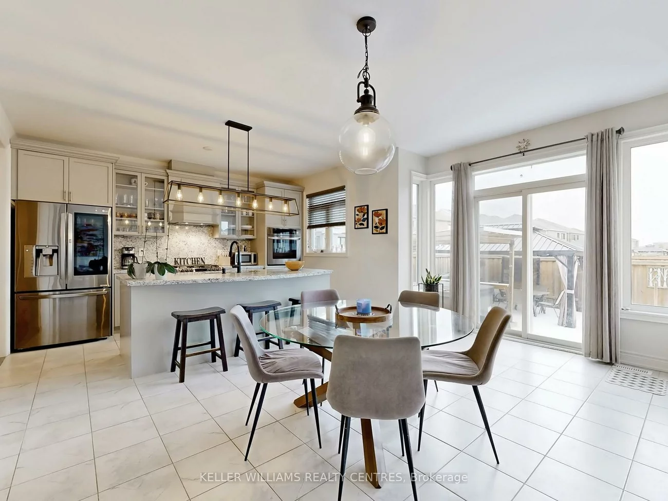 833, Langford, Bradford, Bradford West Gwillimbury