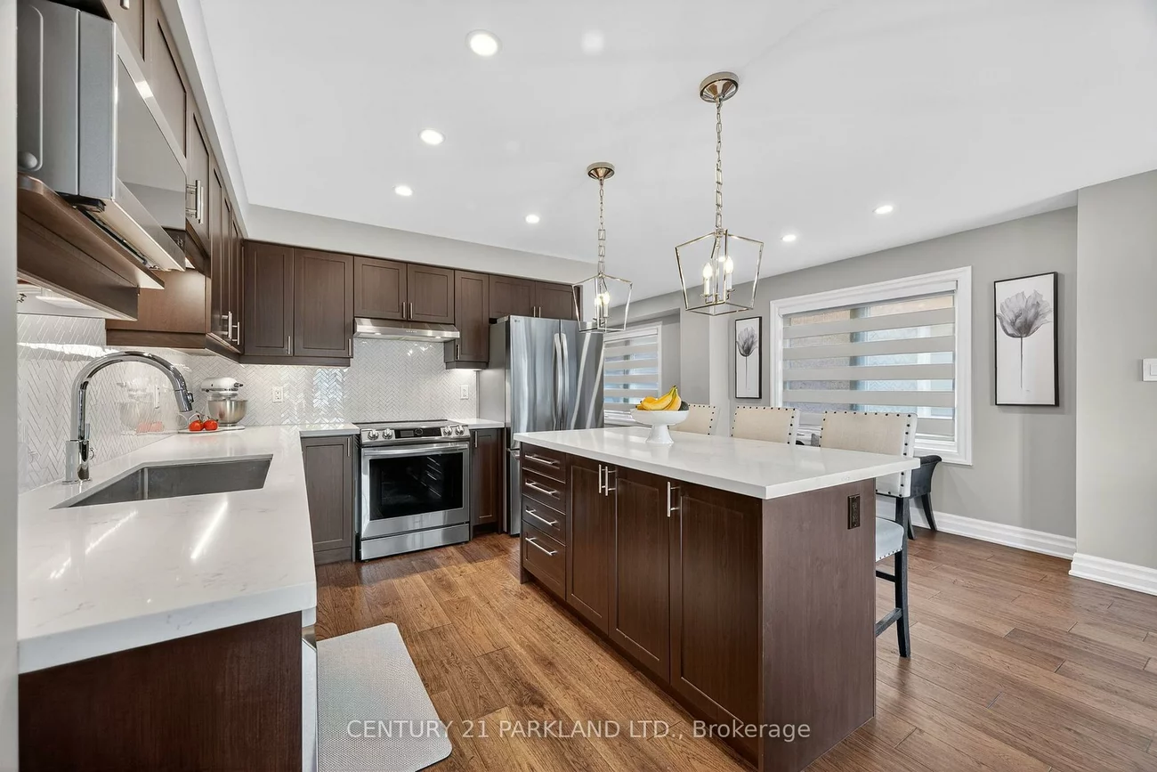 123, RUSSEL, Bradford, Bradford West Gwillimbury