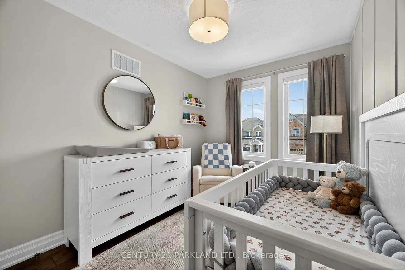 123, RUSSEL, Bradford, Bradford West Gwillimbury