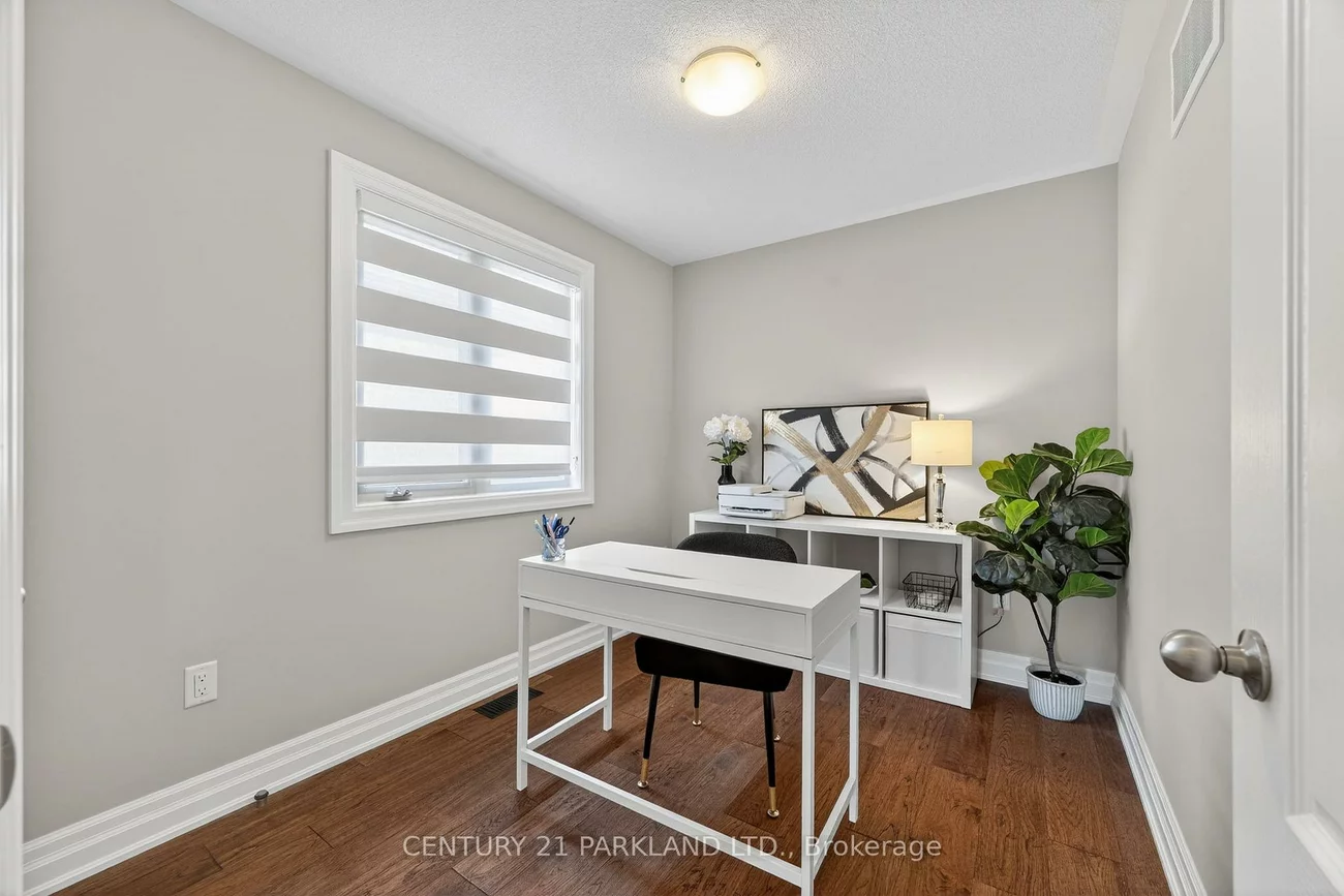 123, RUSSEL, Bradford, Bradford West Gwillimbury