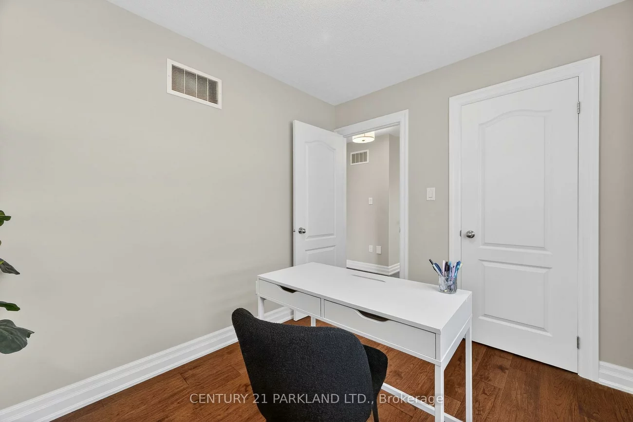 123, RUSSEL, Bradford, Bradford West Gwillimbury