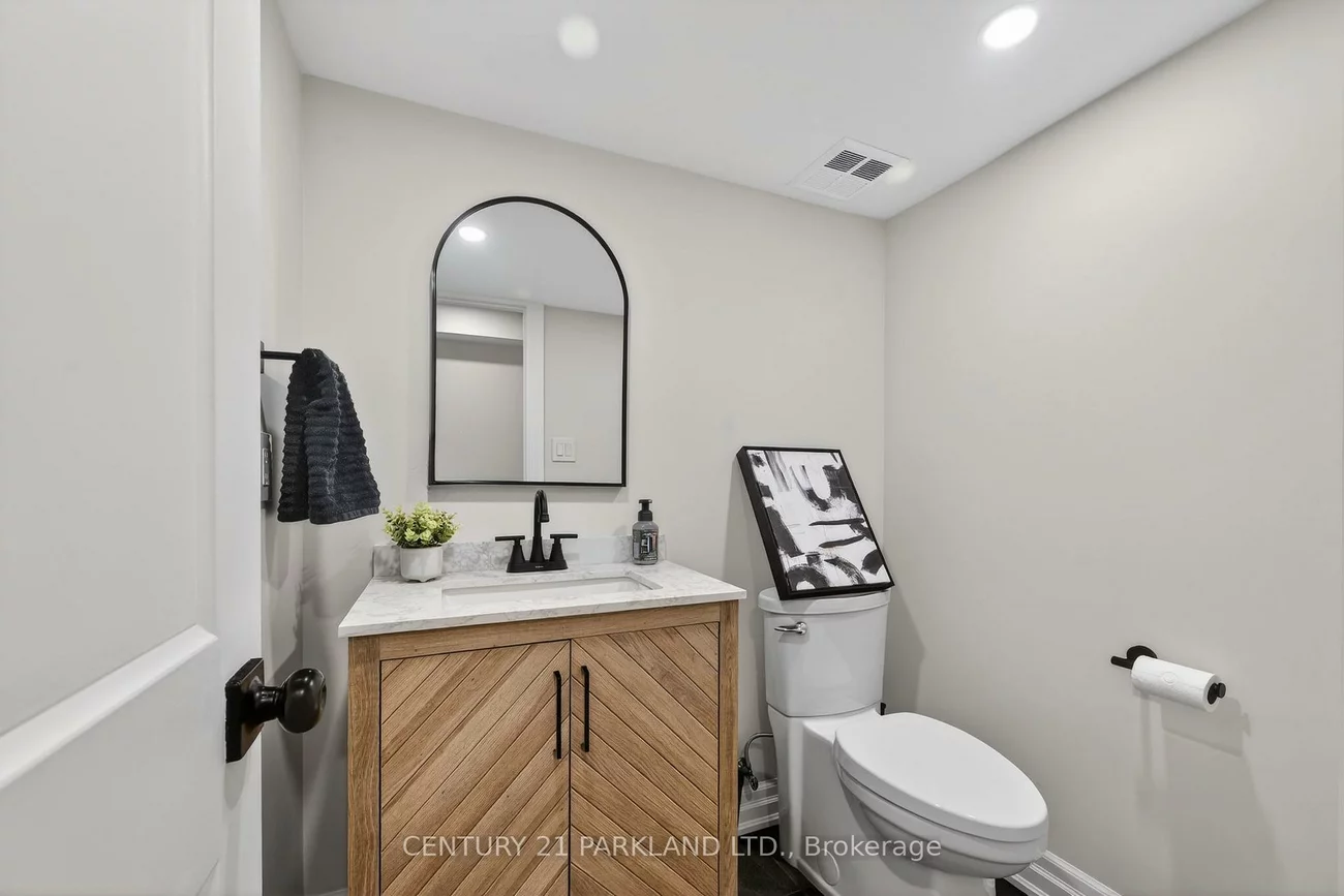 123, RUSSEL, Bradford, Bradford West Gwillimbury