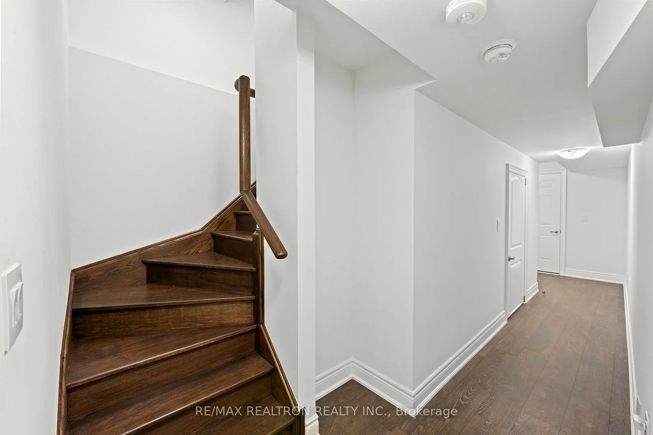 10, Neilly, Bradford, Bradford West Gwillimbury