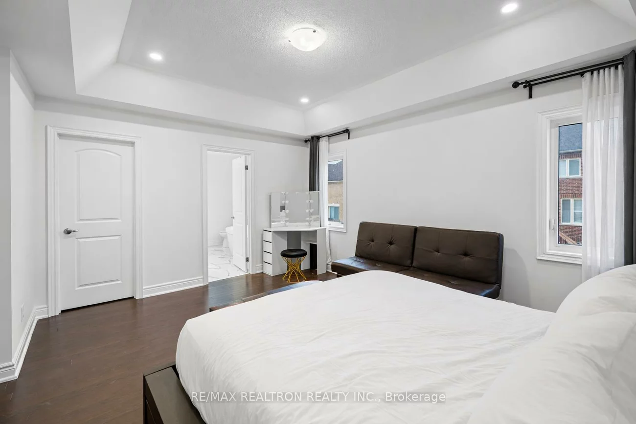 10, Neilly, Bradford, Bradford West Gwillimbury