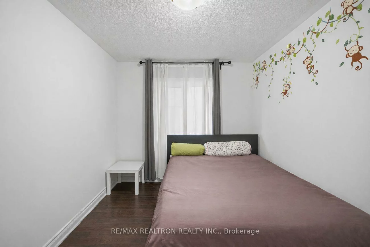 10, Neilly, Bradford, Bradford West Gwillimbury