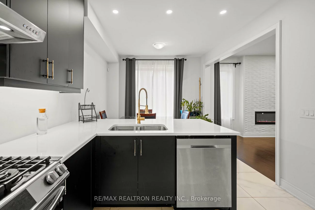 10, Neilly, Bradford, Bradford West Gwillimbury