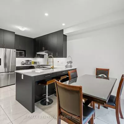 10, Neilly, Bradford, Bradford West Gwillimbury