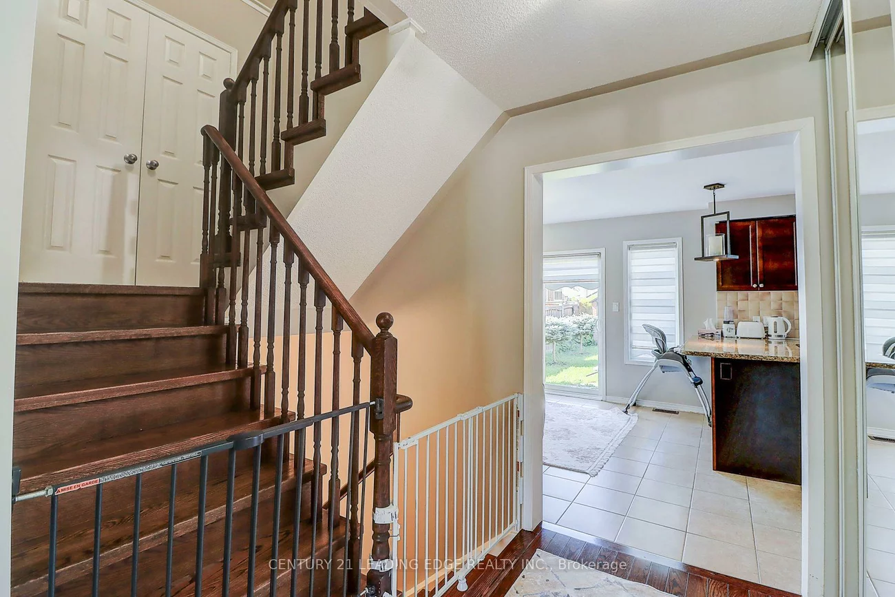 155, Webb, Bradford, Bradford West Gwillimbury