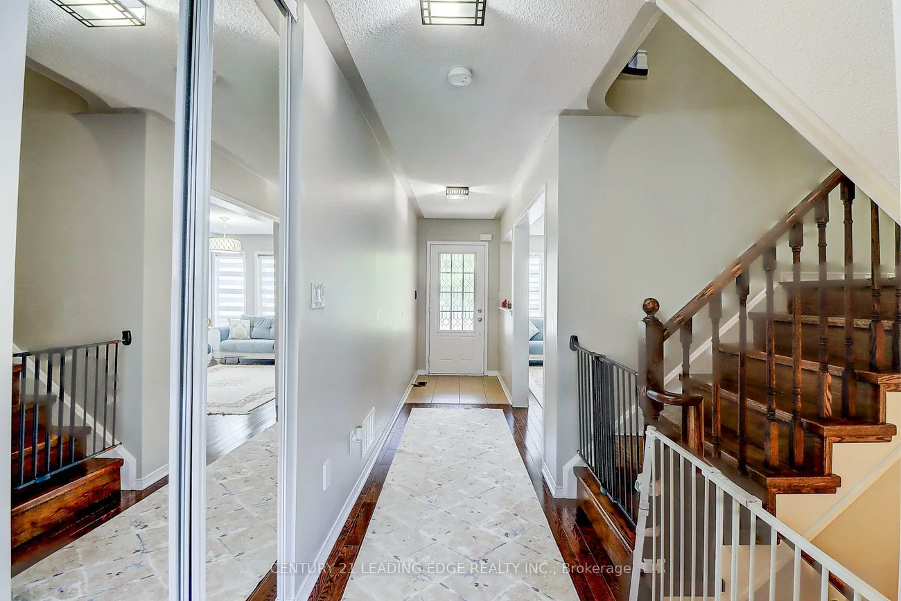 155, Webb, Bradford, Bradford West Gwillimbury