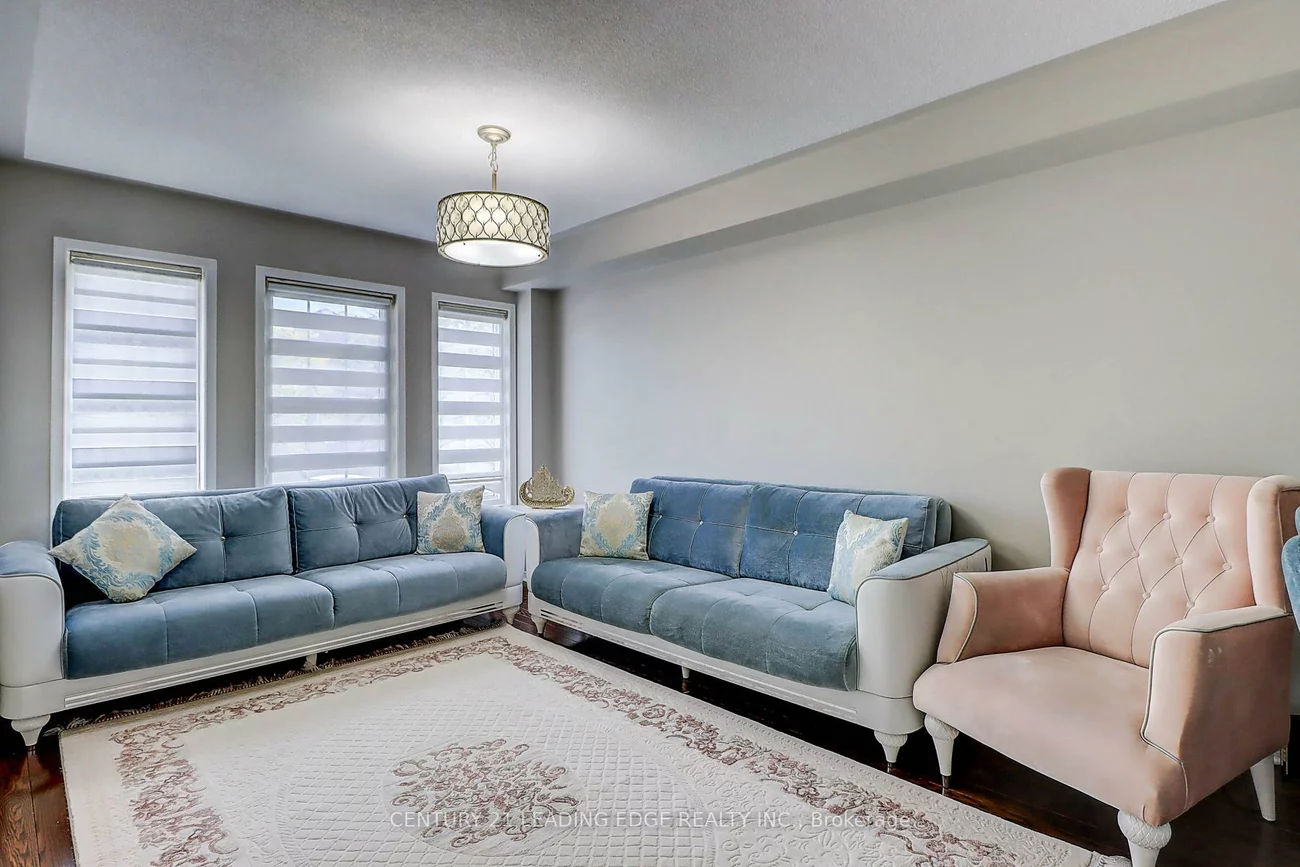 155, Webb, Bradford, Bradford West Gwillimbury