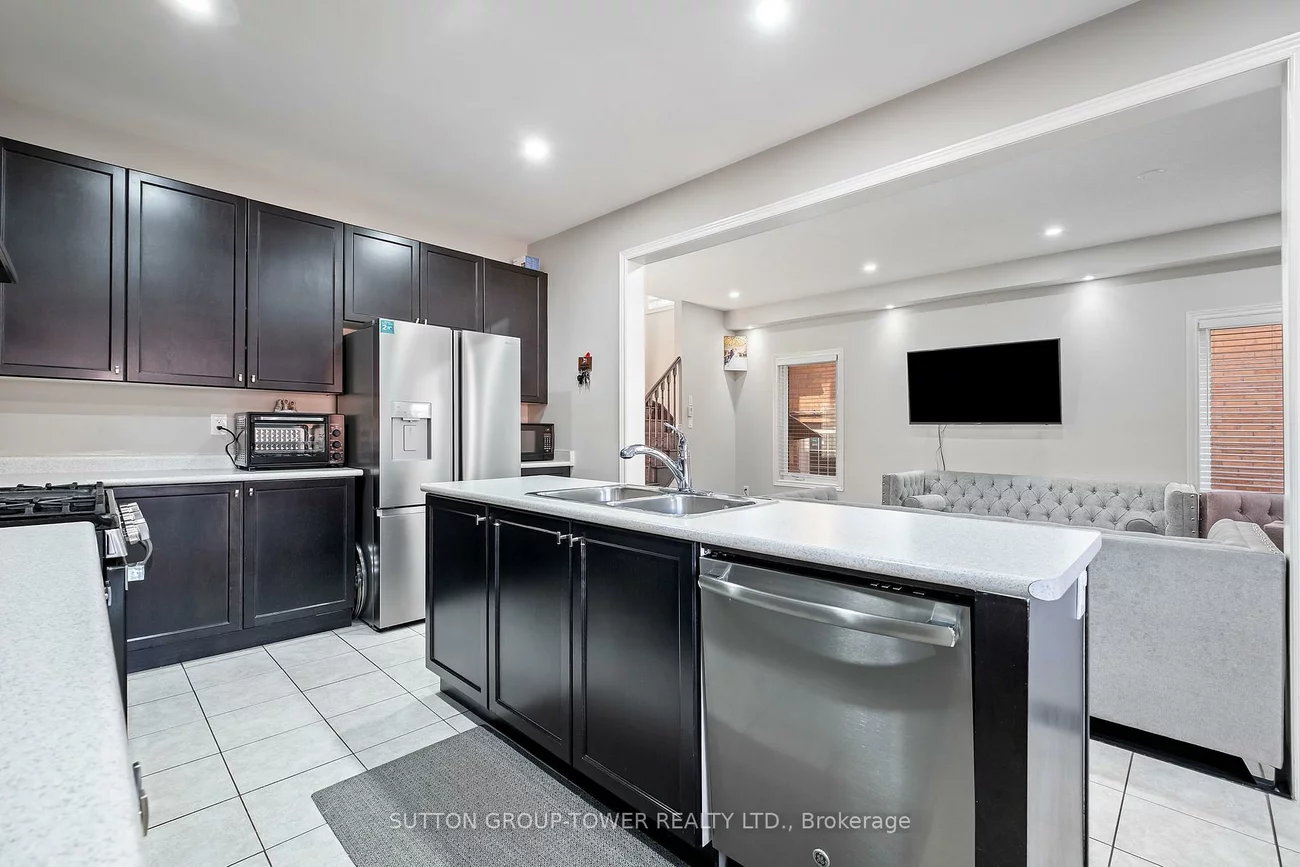 78, Romanelli, Bradford, Bradford West Gwillimbury