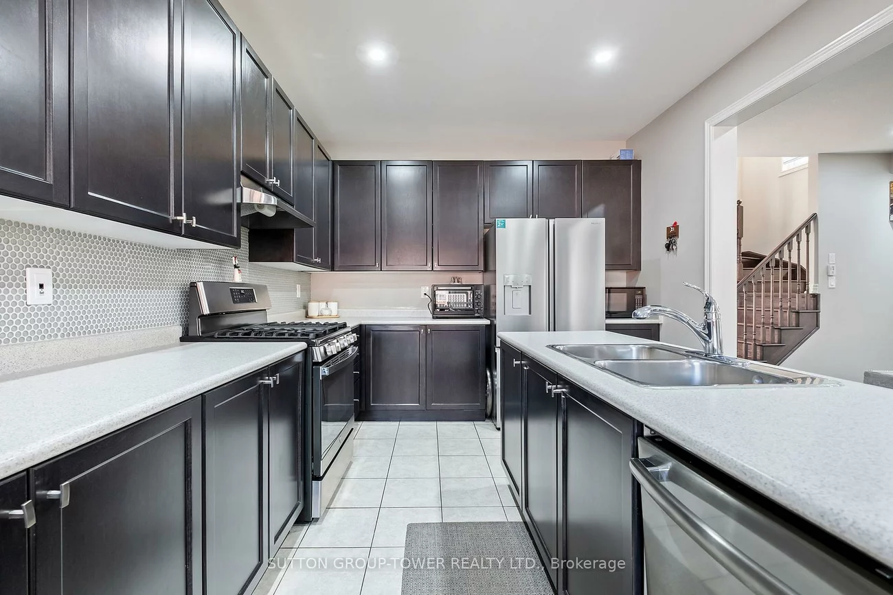 78, Romanelli, Bradford, Bradford West Gwillimbury