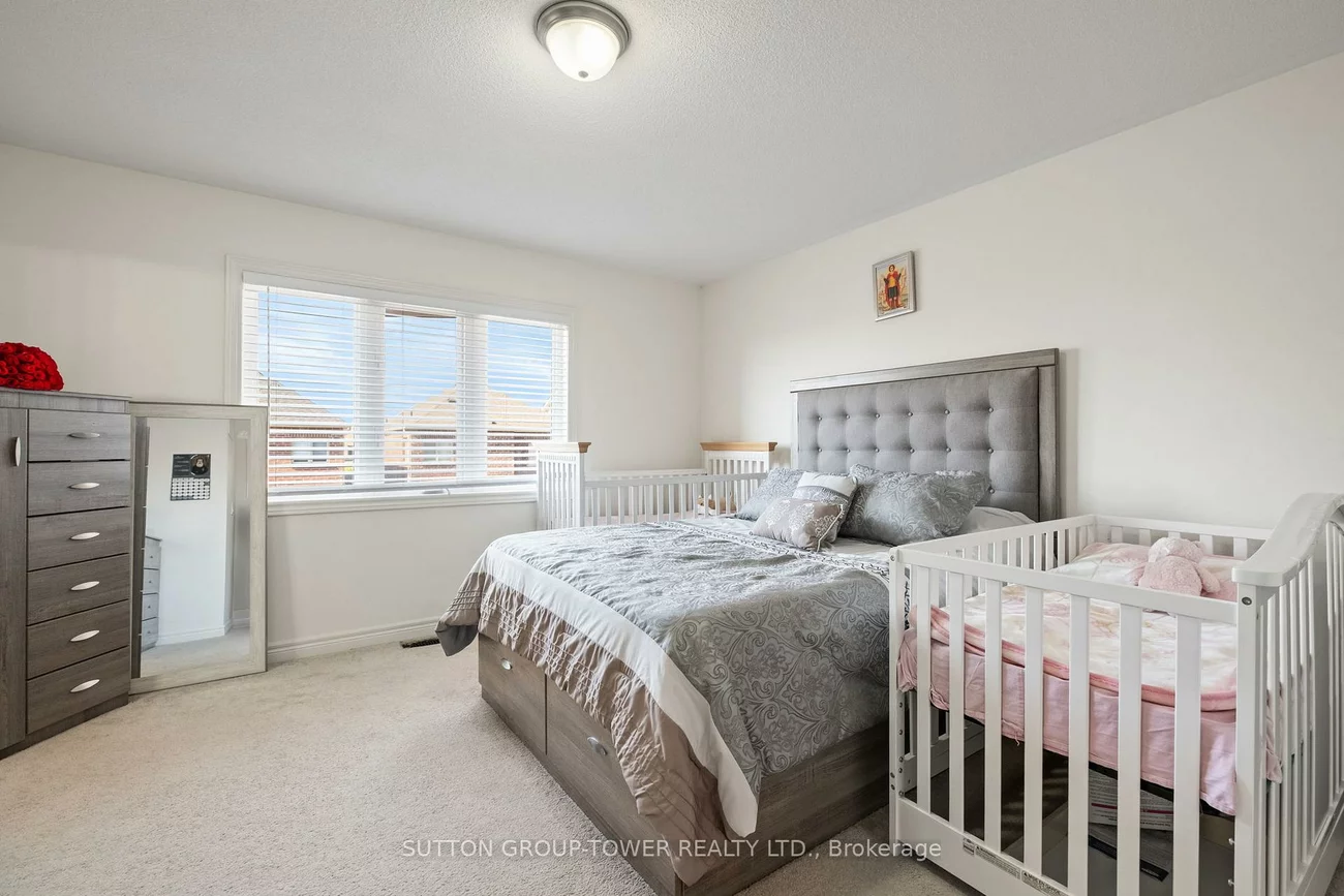 78, Romanelli, Bradford, Bradford West Gwillimbury