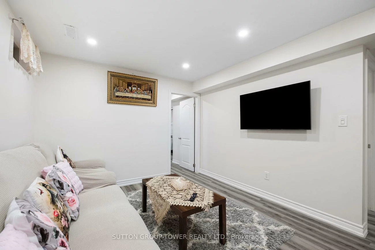 78, Romanelli, Bradford, Bradford West Gwillimbury