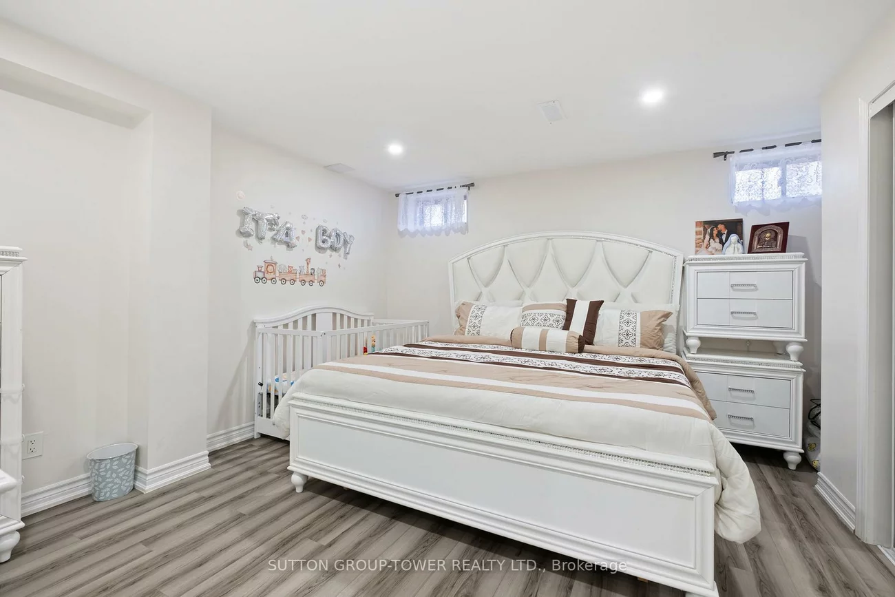 78, Romanelli, Bradford, Bradford West Gwillimbury