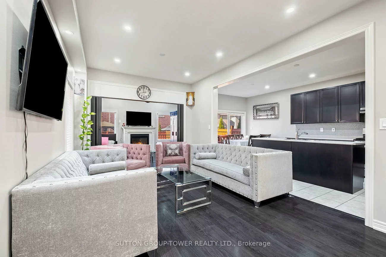 78, Romanelli, Bradford, Bradford West Gwillimbury