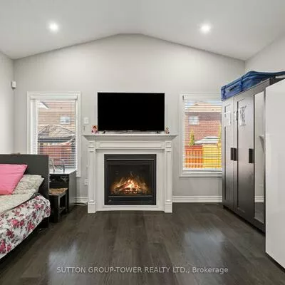 78, Romanelli, Bradford, Bradford West Gwillimbury