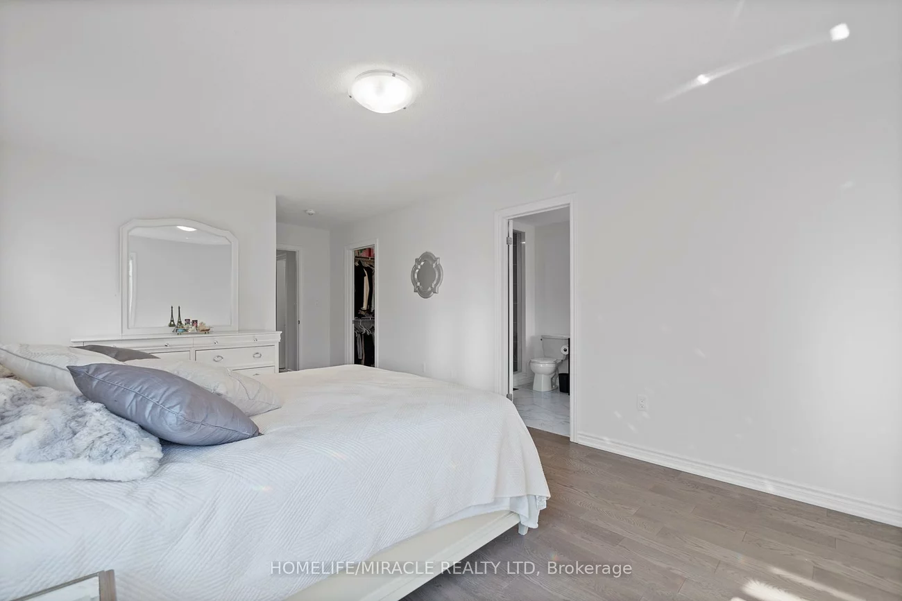 57, FERRAGINE, Bradford, Bradford West Gwillimbury