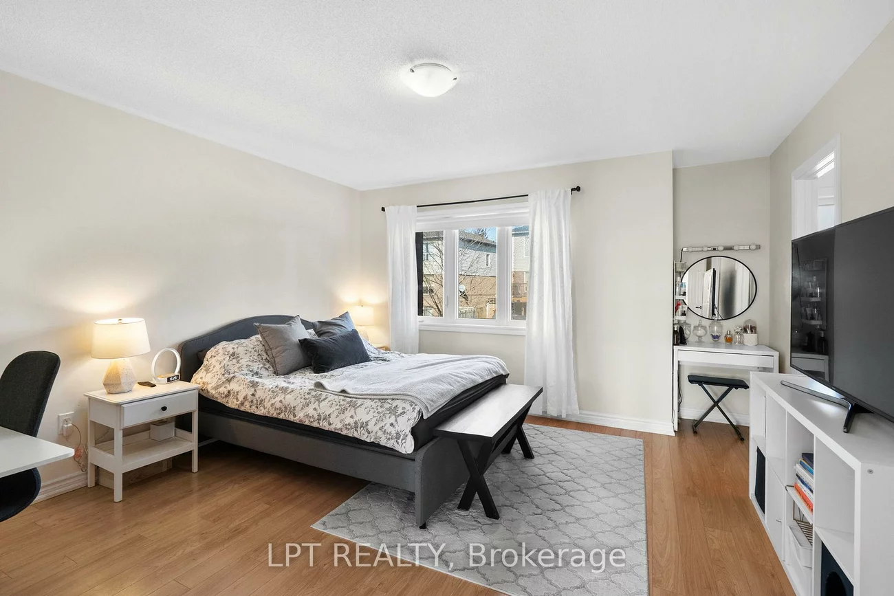 117, Taucar, Bradford, Bradford West Gwillimbury