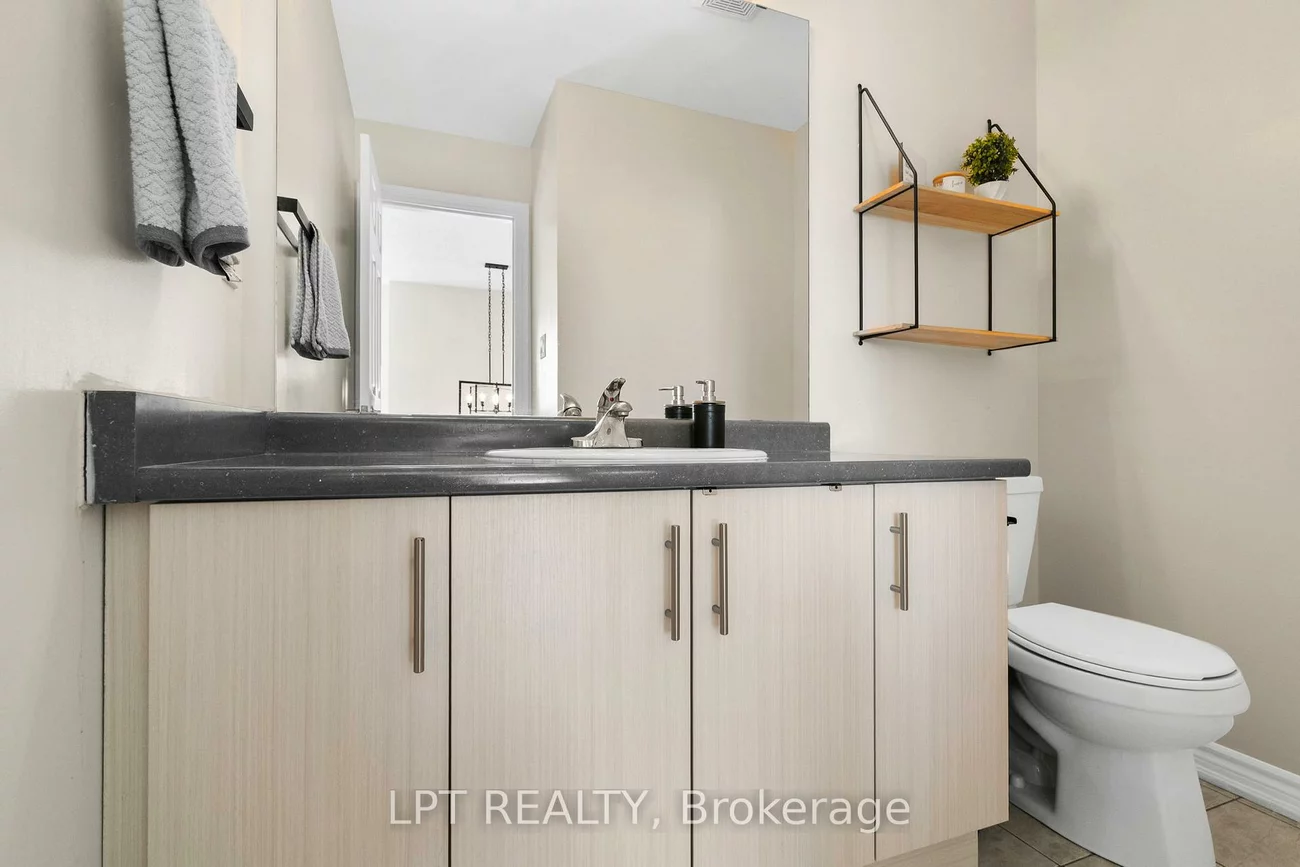 117, Taucar, Bradford, Bradford West Gwillimbury