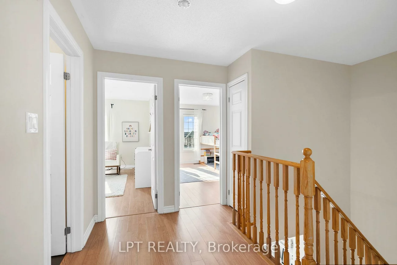 117, Taucar, Bradford, Bradford West Gwillimbury