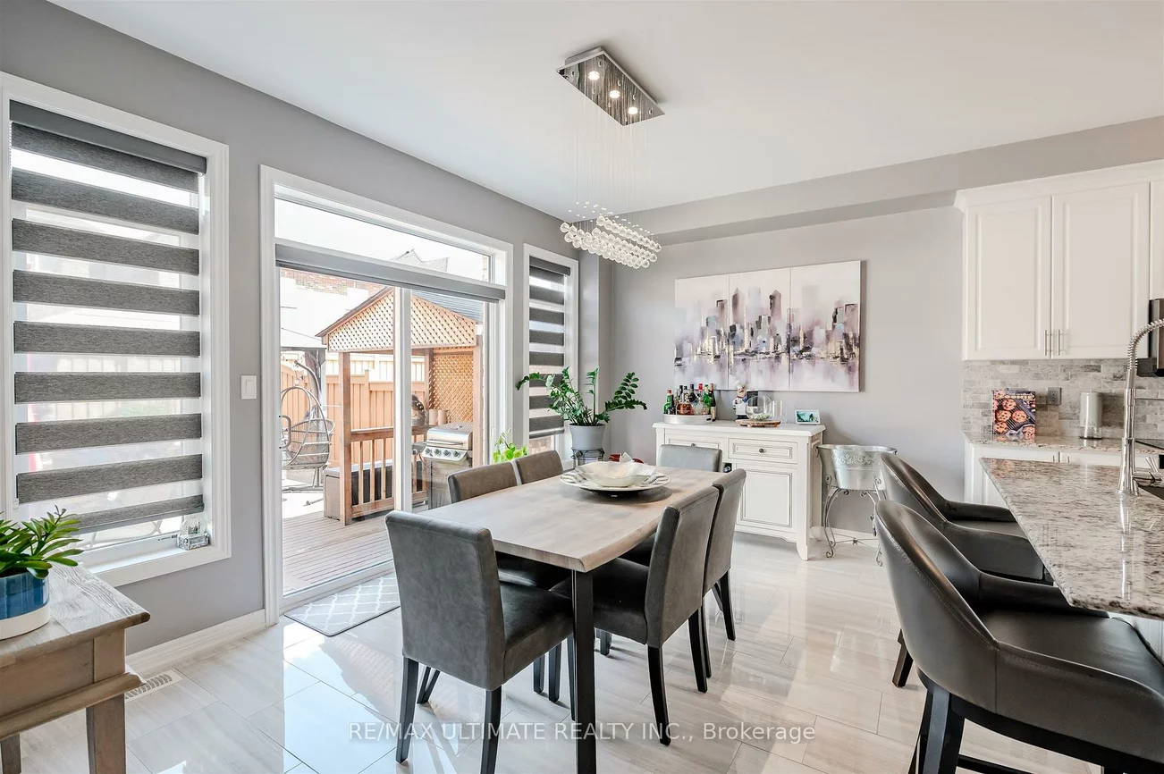 47, Lewis, Bradford, Bradford West Gwillimbury