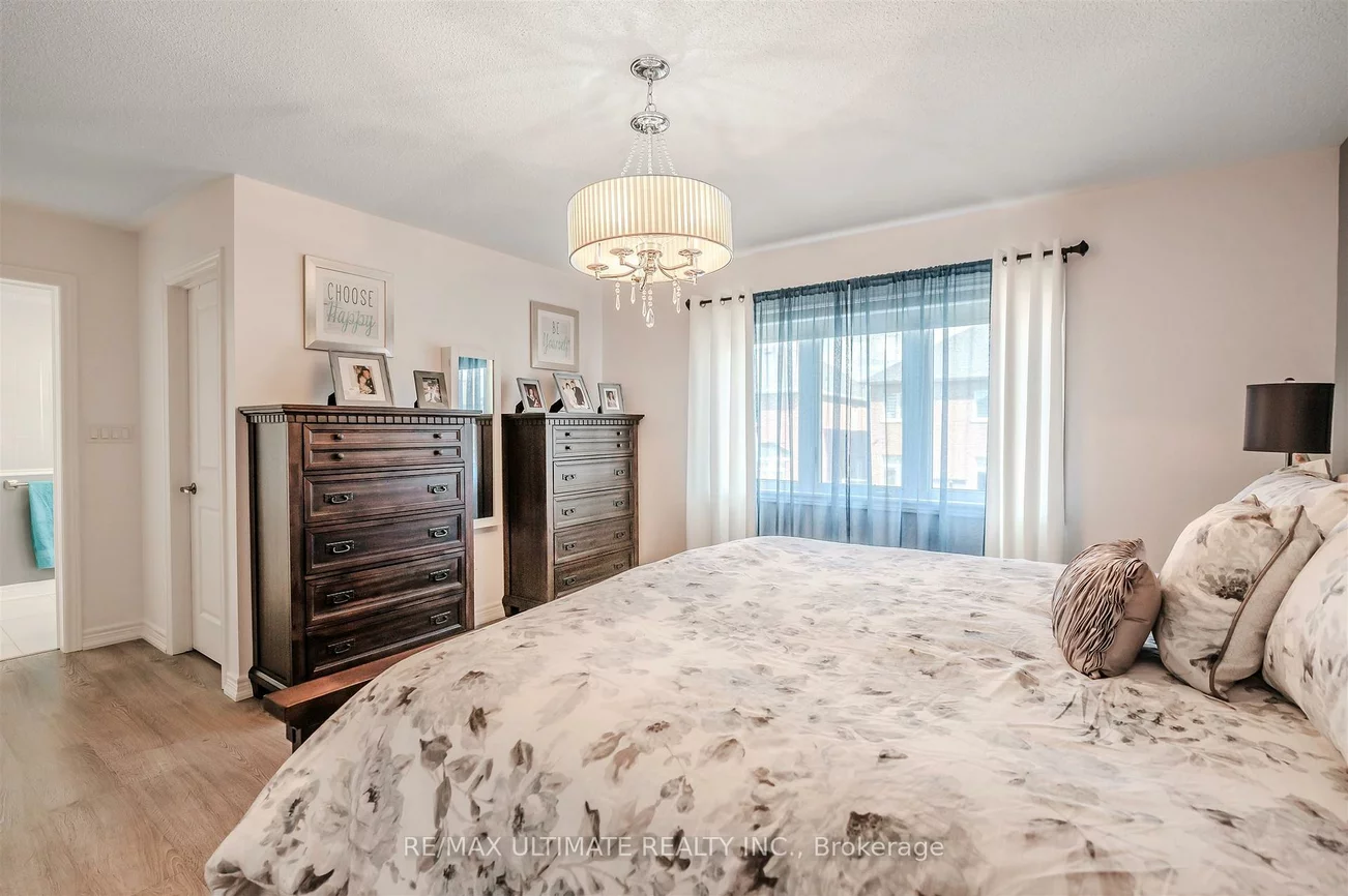 47, Lewis, Bradford, Bradford West Gwillimbury