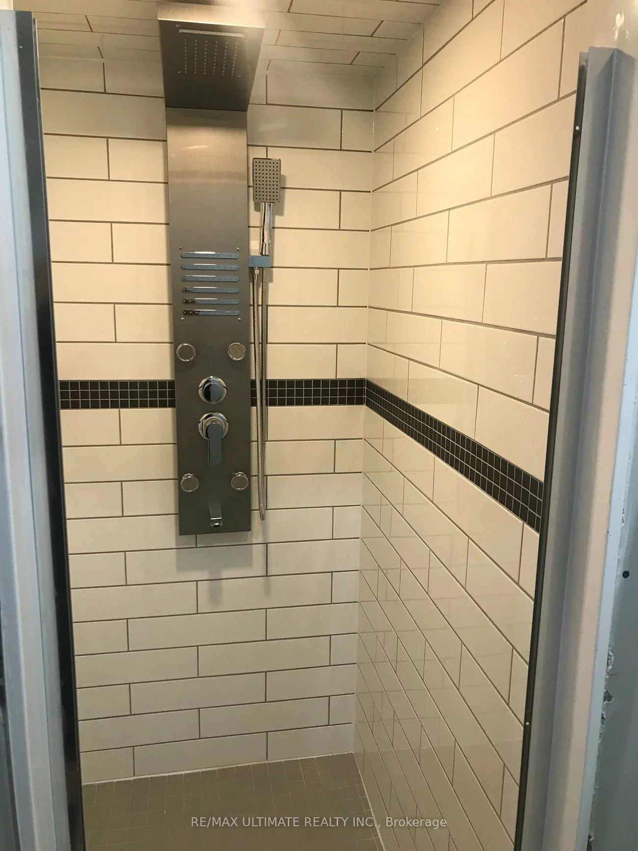 47, Lewis, Bradford, Bradford West Gwillimbury