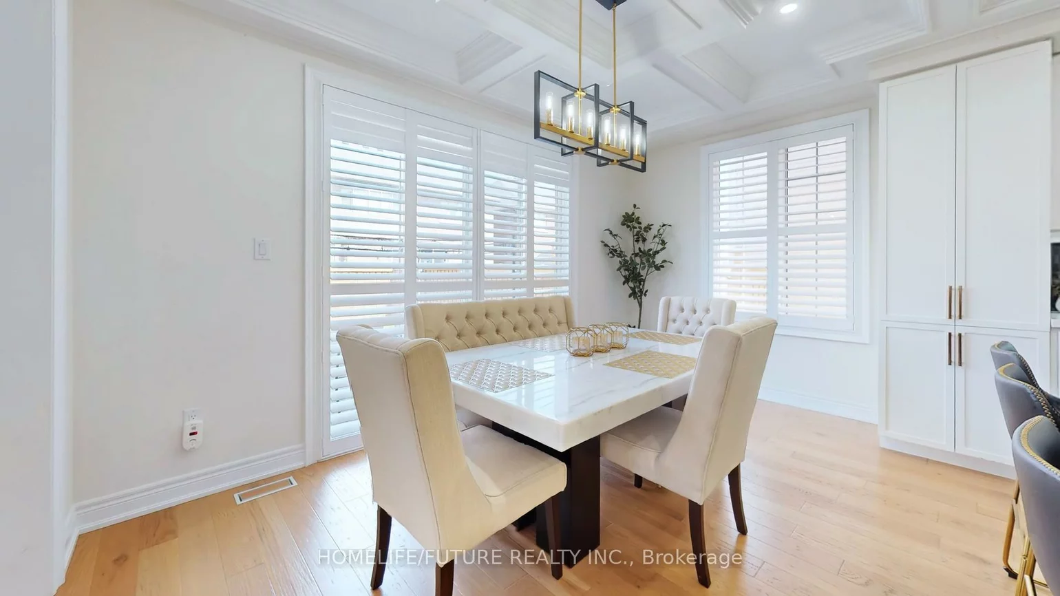 1009, Langford, Bradford, Bradford West Gwillimbury