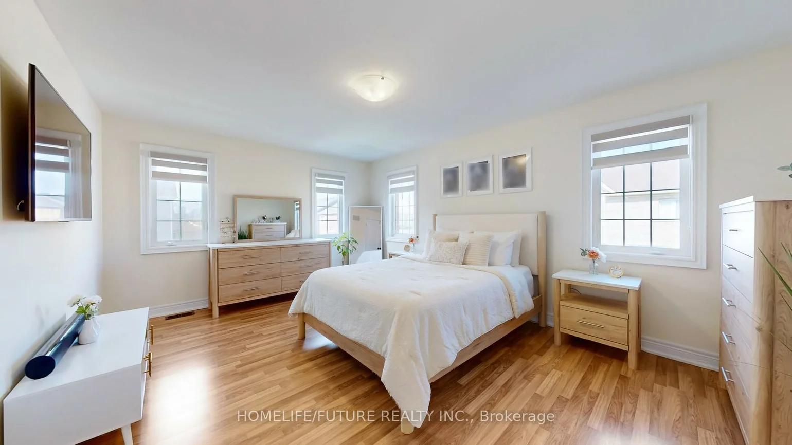 1009, Langford, Bradford, Bradford West Gwillimbury