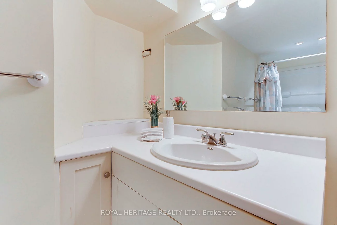 49, John, Bradford, Bradford West Gwillimbury