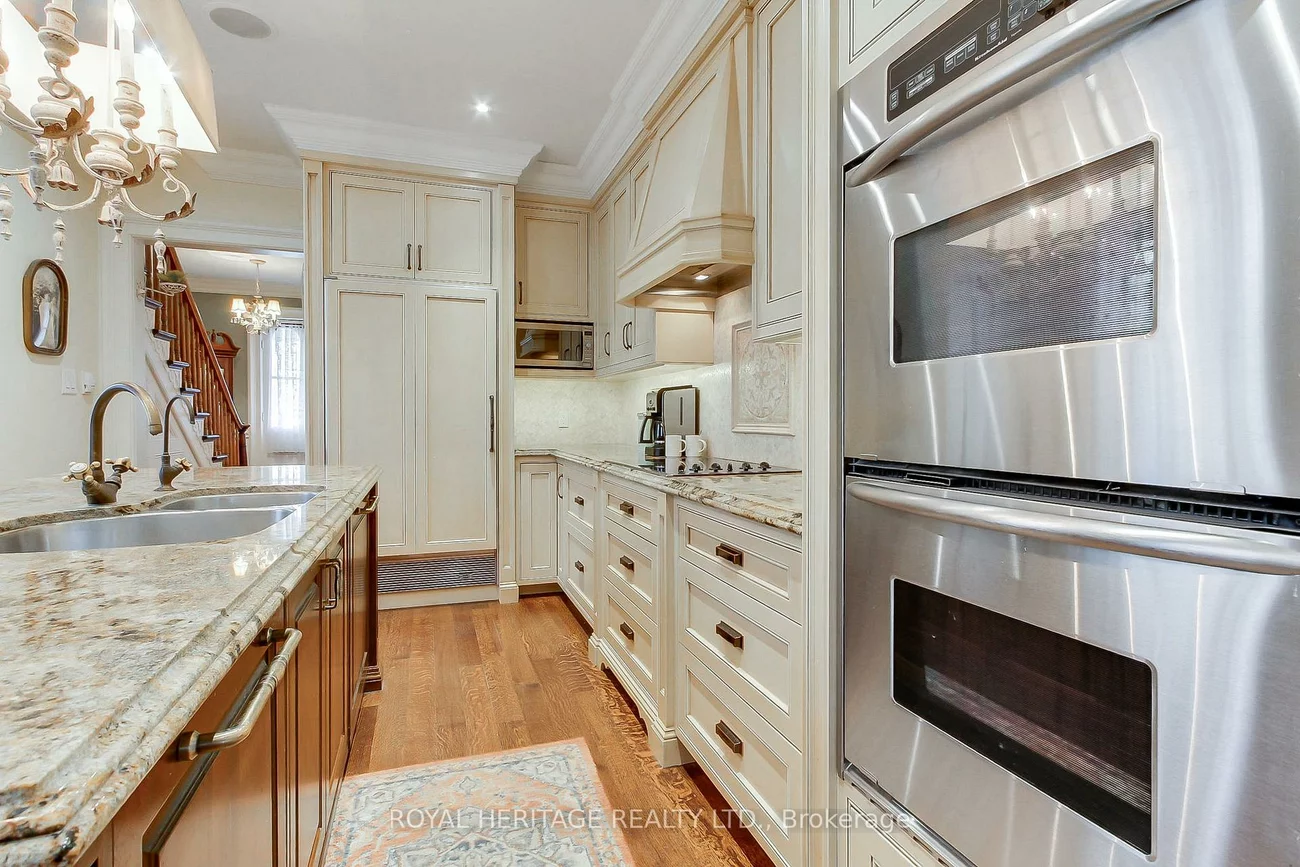 49, John, Bradford, Bradford West Gwillimbury