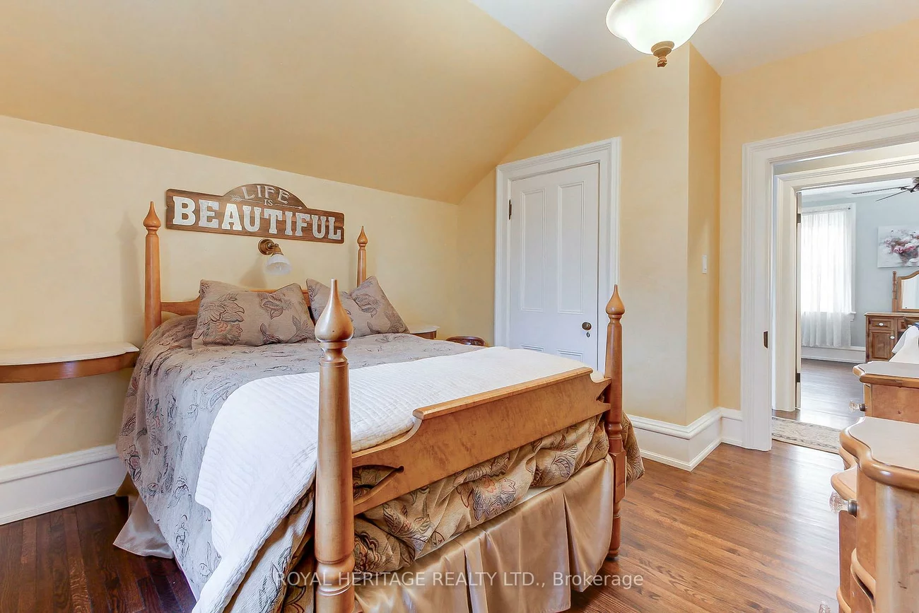 49, John, Bradford, Bradford West Gwillimbury