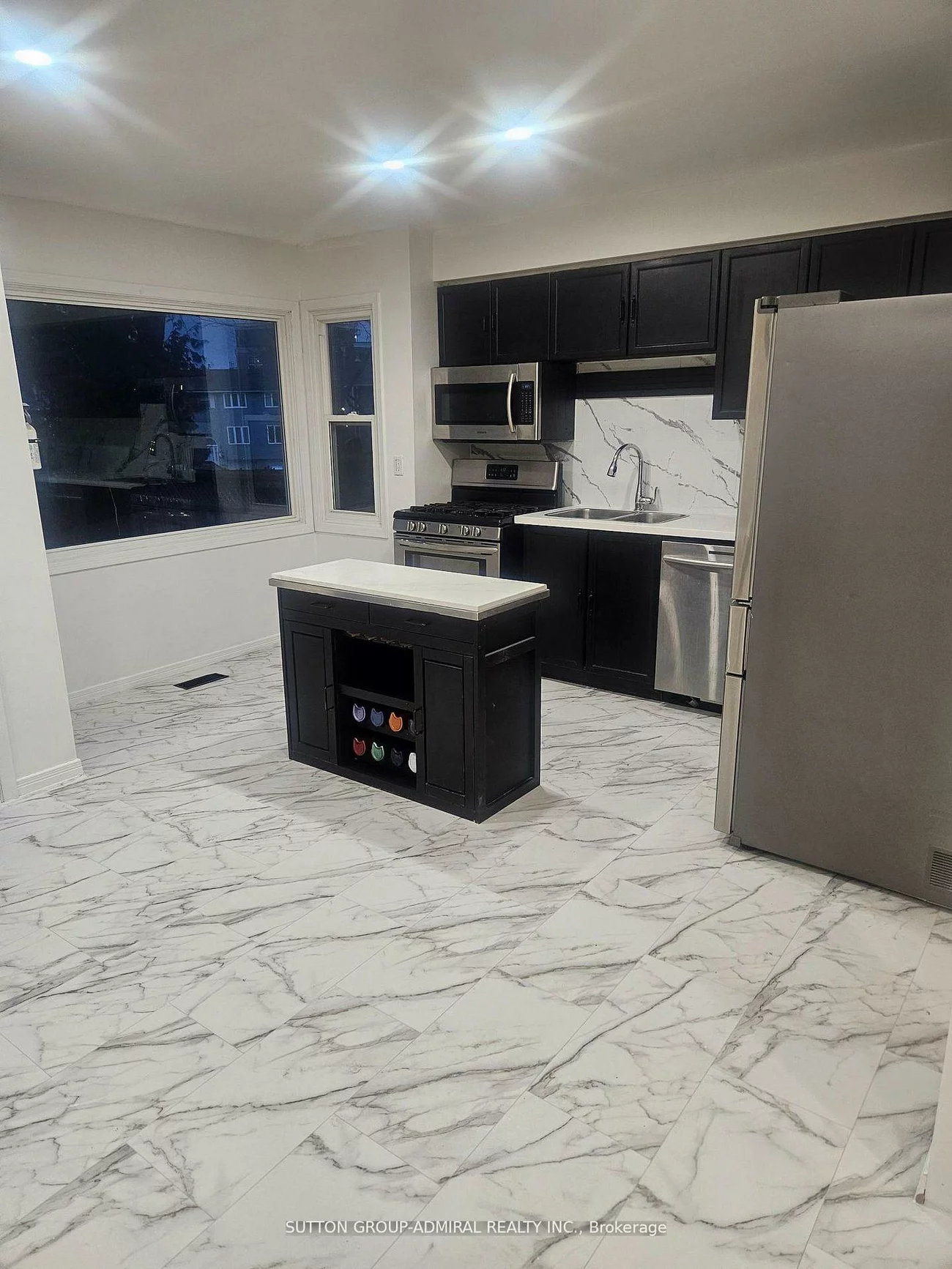 32, Magani, Bradford, Bradford West Gwillimbury