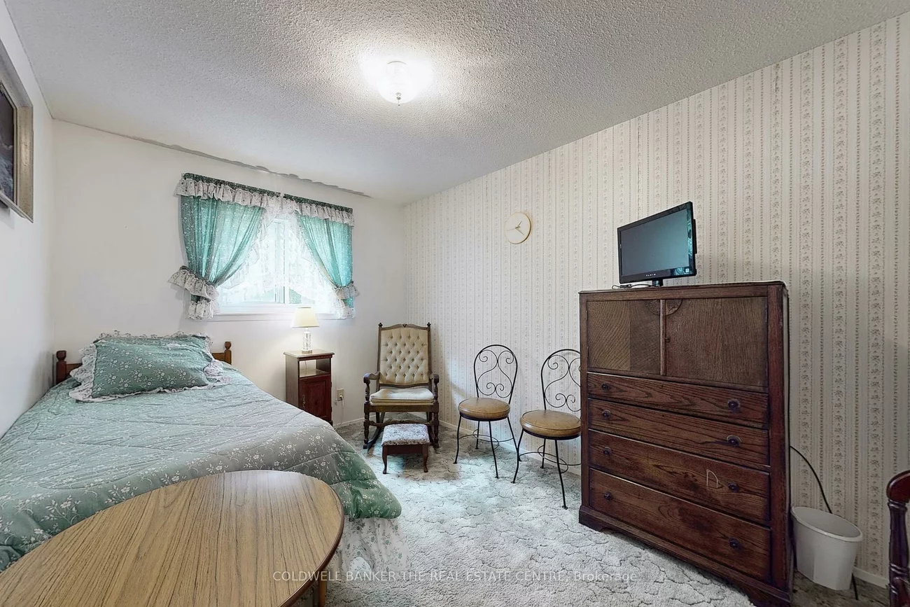 122, Valleyview, Bradford, Bradford West Gwillimbury