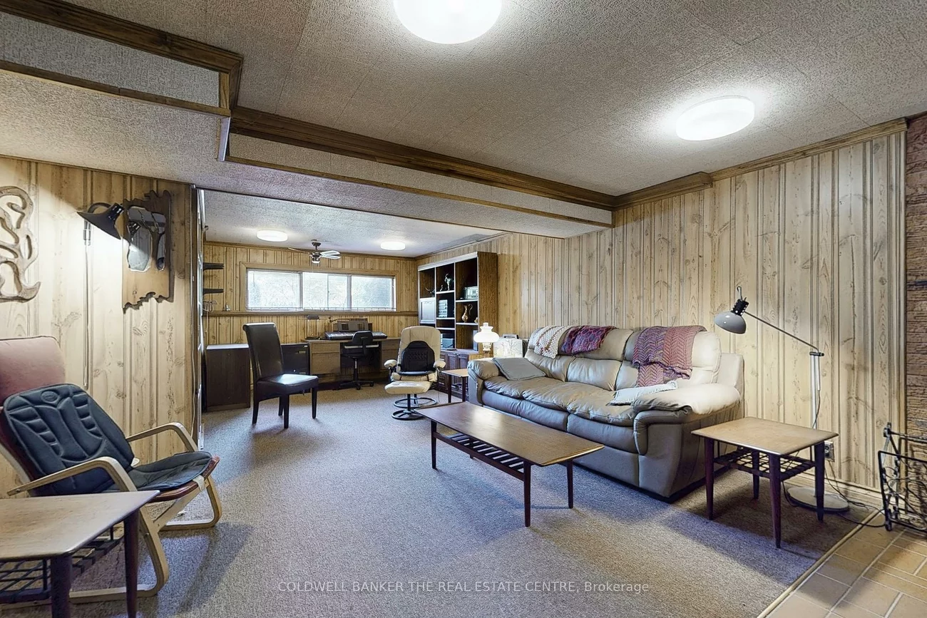 122, Valleyview, Bradford, Bradford West Gwillimbury