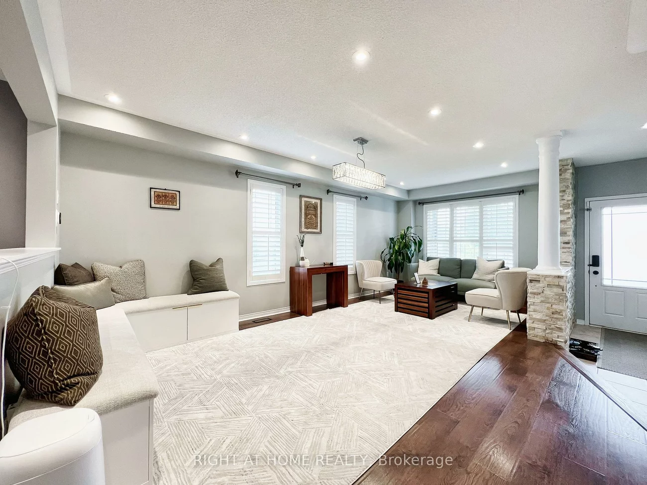 343, Miller Park, Bradford, Bradford West Gwillimbury