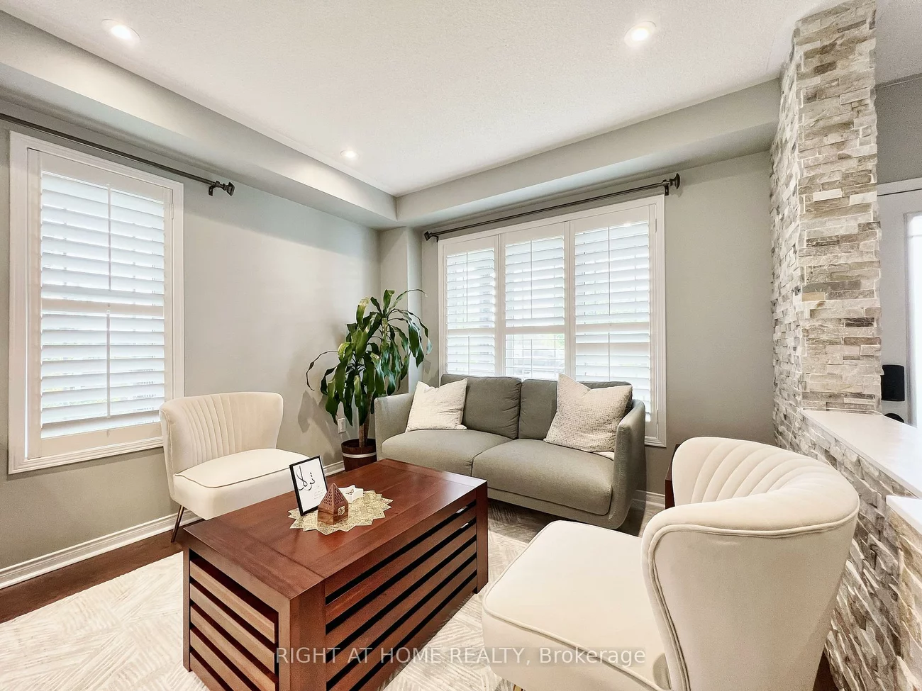 343, Miller Park, Bradford, Bradford West Gwillimbury