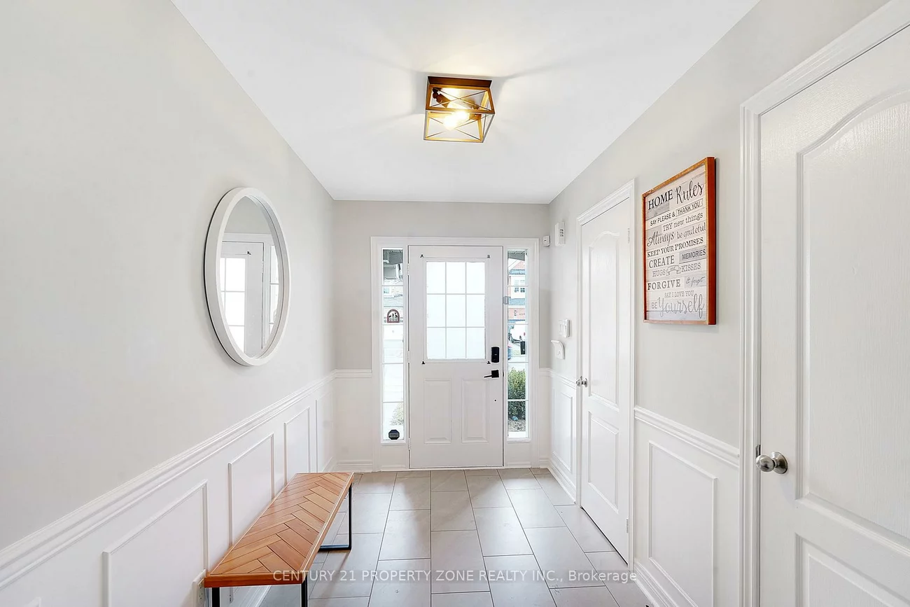 95, Blue Dasher, Bradford, Bradford West Gwillimbury