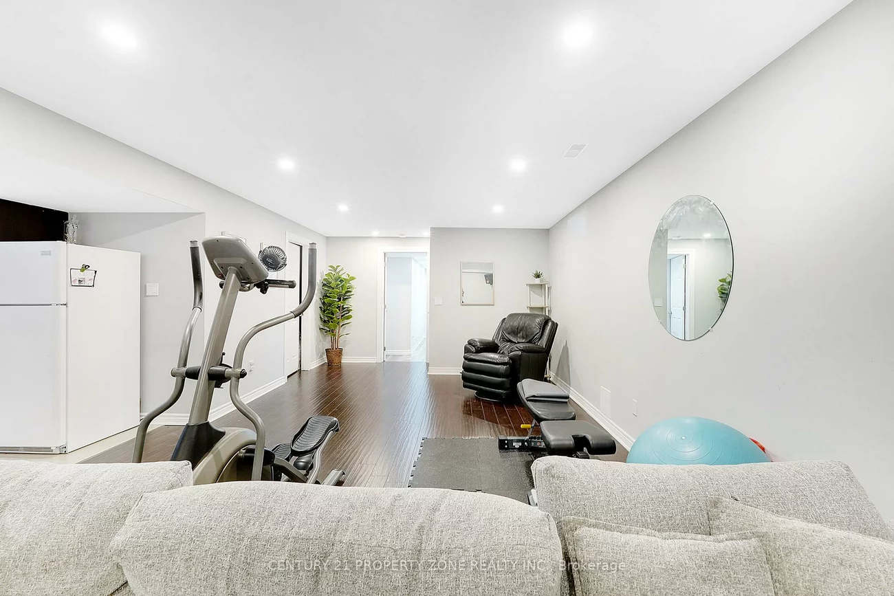 95, Blue Dasher, Bradford, Bradford West Gwillimbury