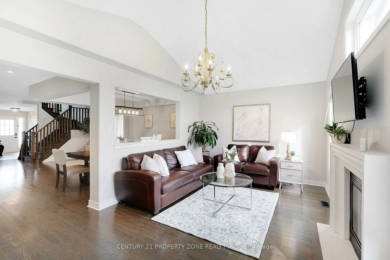 95, Blue Dasher, Bradford, Bradford West Gwillimbury