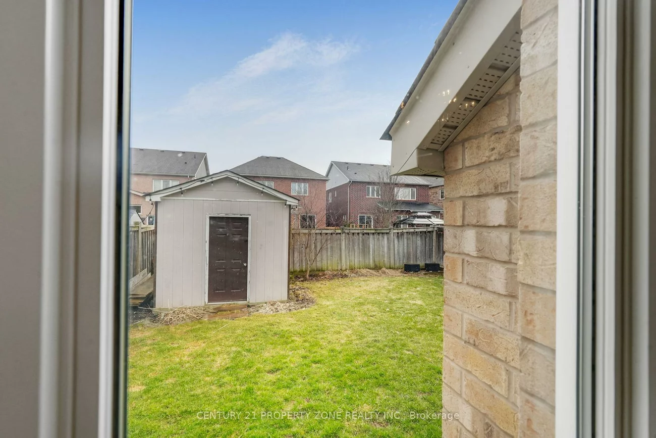 95, Blue Dasher, Bradford, Bradford West Gwillimbury