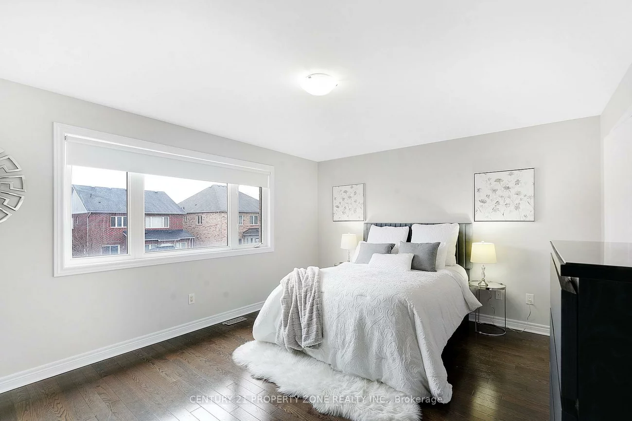 95, Blue Dasher, Bradford, Bradford West Gwillimbury