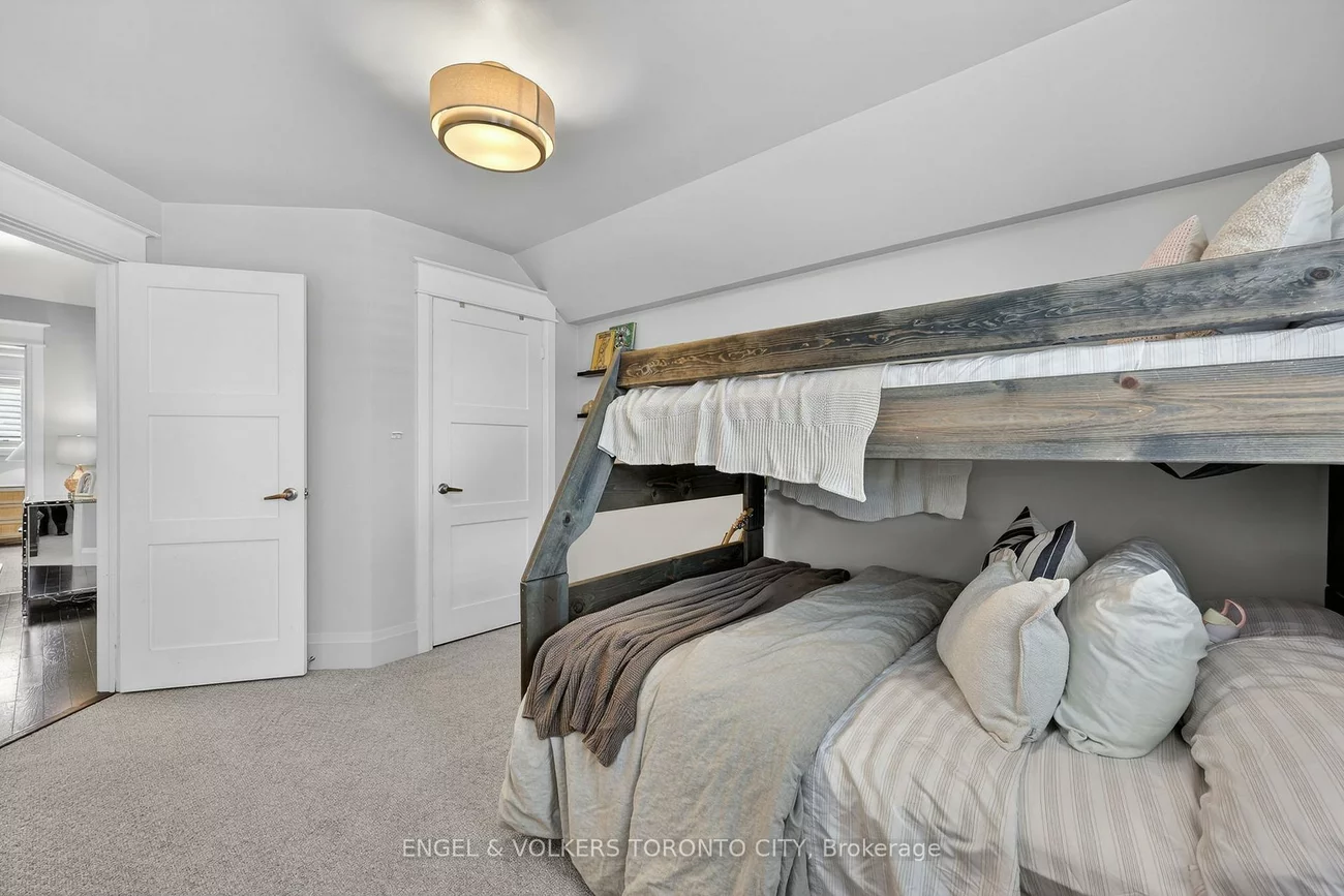 55, Faris, Bradford, Bradford West Gwillimbury